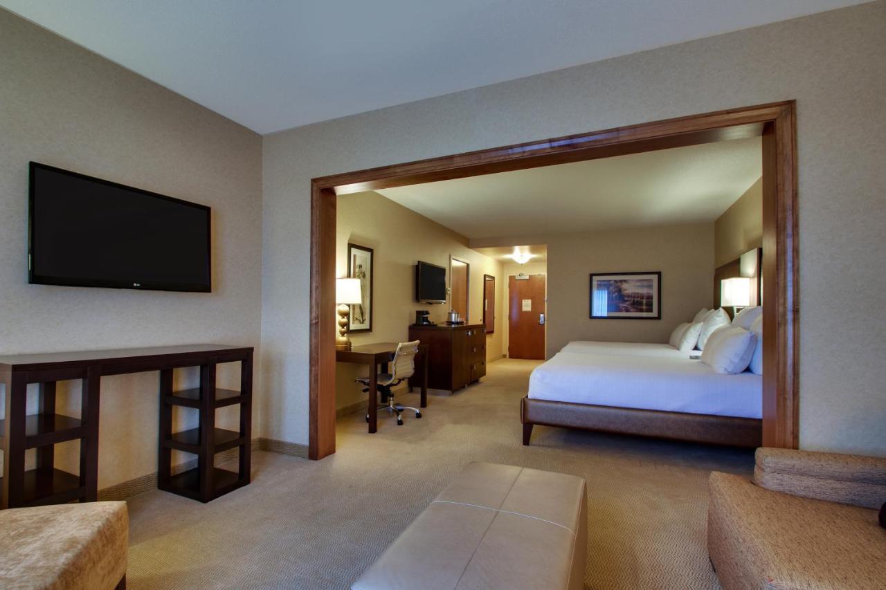 The Inn At Charles Town / Hollywood Casino Kültér fotó