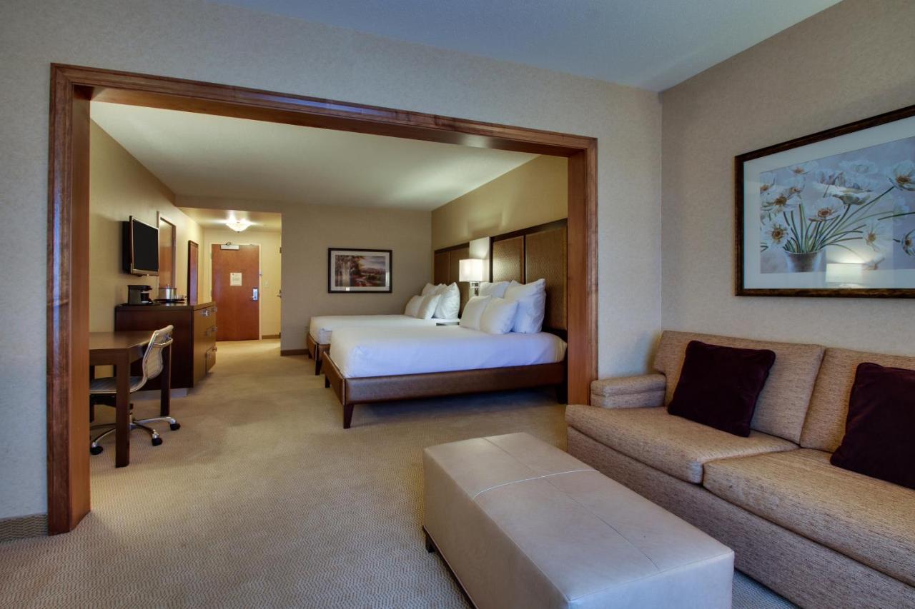 The Inn At Charles Town / Hollywood Casino Kültér fotó